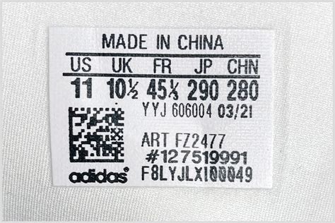 labels maat adidas|Adidas shoe label.